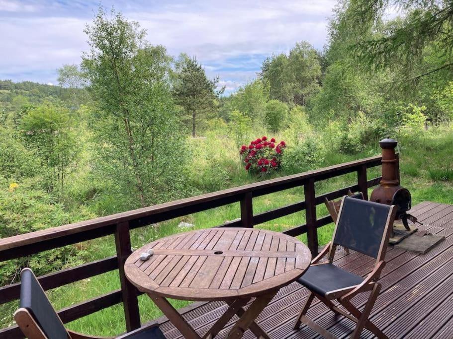 Woodland Retreats Apartment Форт Уилям Екстериор снимка